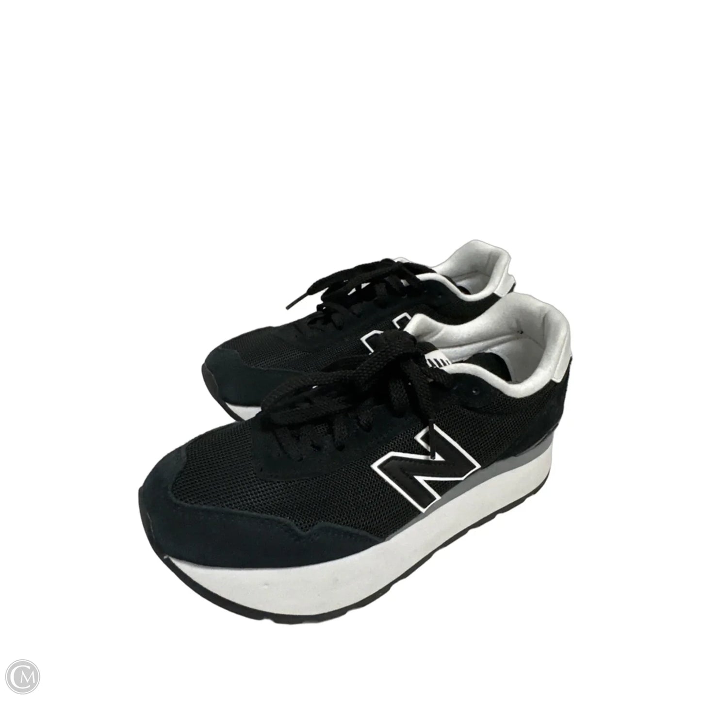 Shoes Sneakers By New Balance In Black & White, Size: 8.5