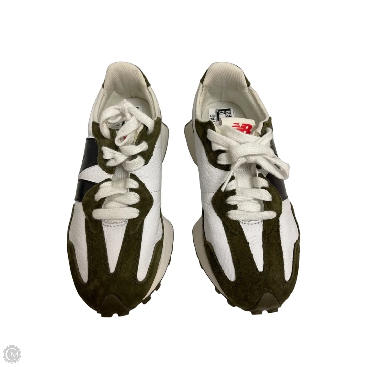 Shoes Sneakers By New Balance In Green & White, Size: 7