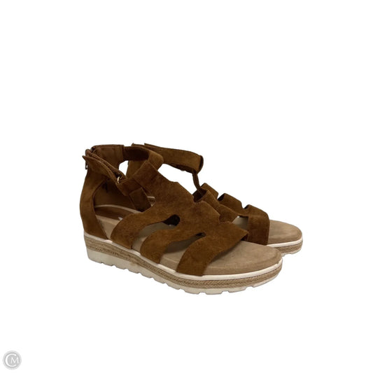 Sandals Heels Wedge By Clothes Mentor In Brown, Size: 9