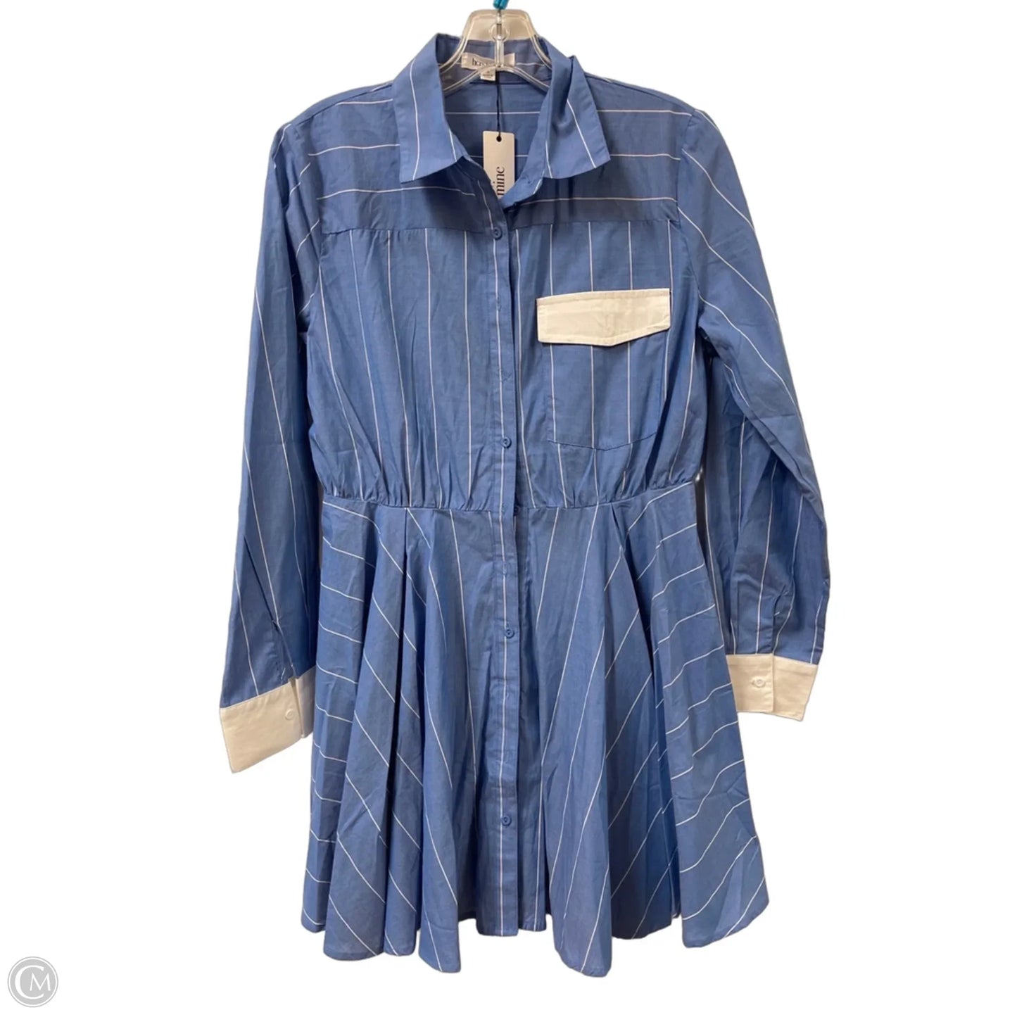 Dress Casual Short By Clothes Mentor In Blue & White, Size: M