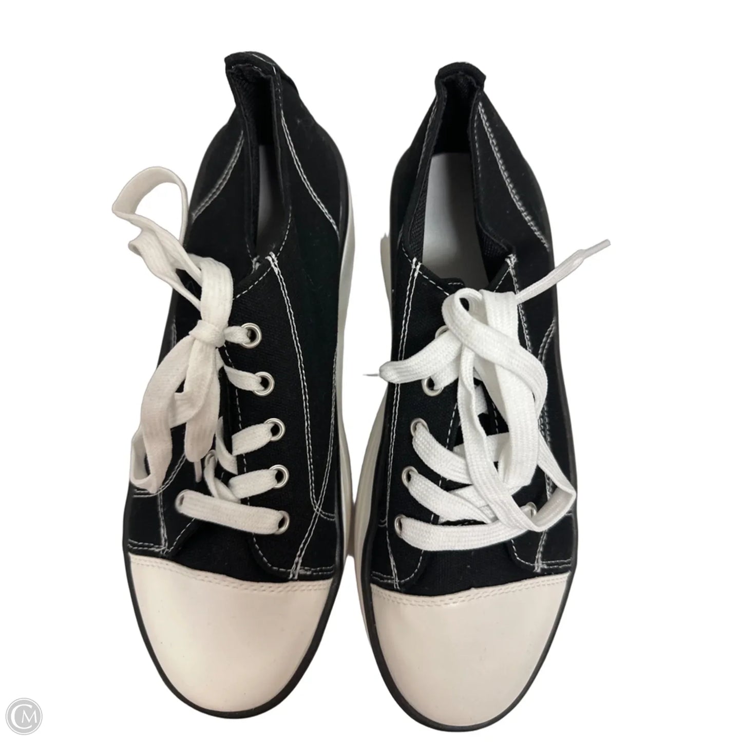 Shoes Sneakers By Clothes Mentor In Black, Size: 9