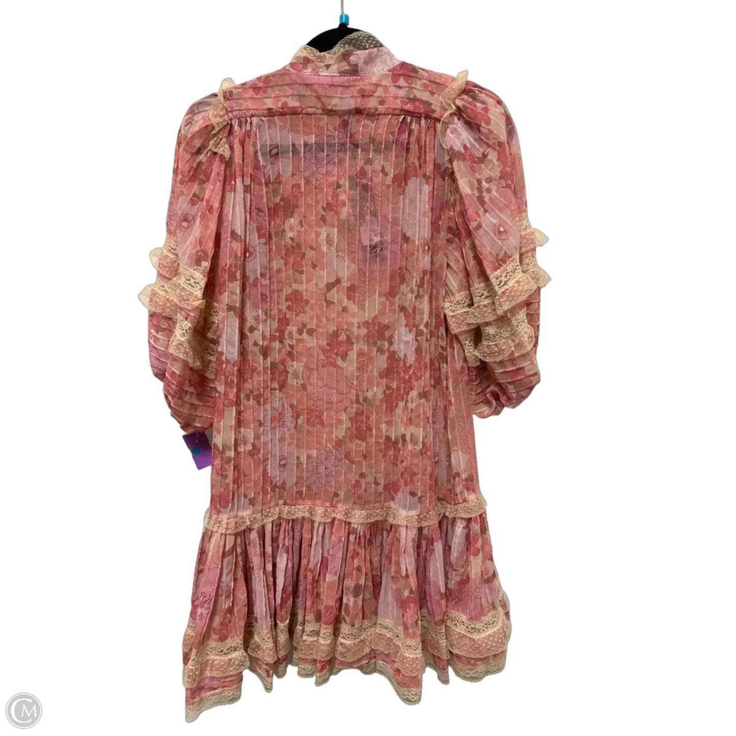 Tunic Short Sleeve By Clothes Mentor In Cream & Pink, Size: S