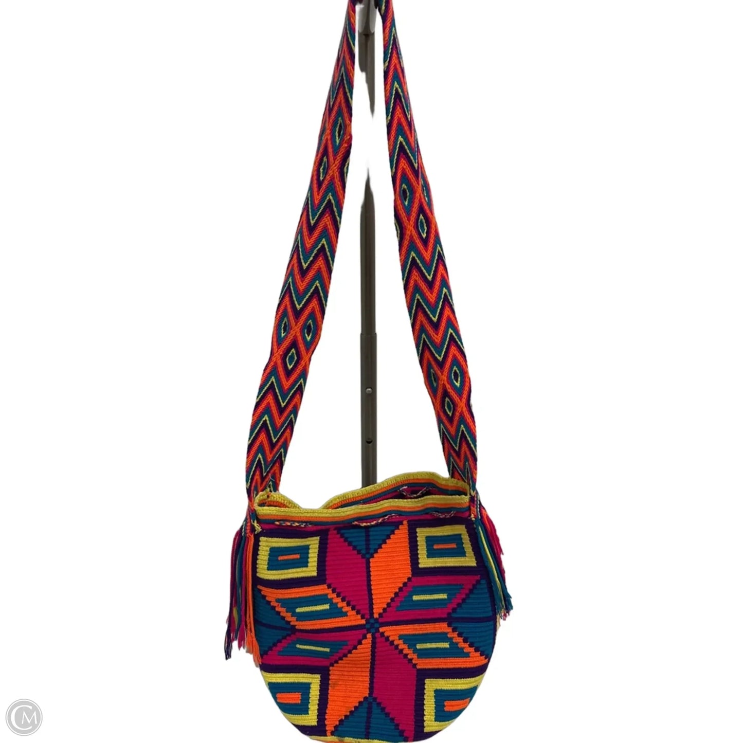 Crossbody By Clothes Mentor, Size: Medium