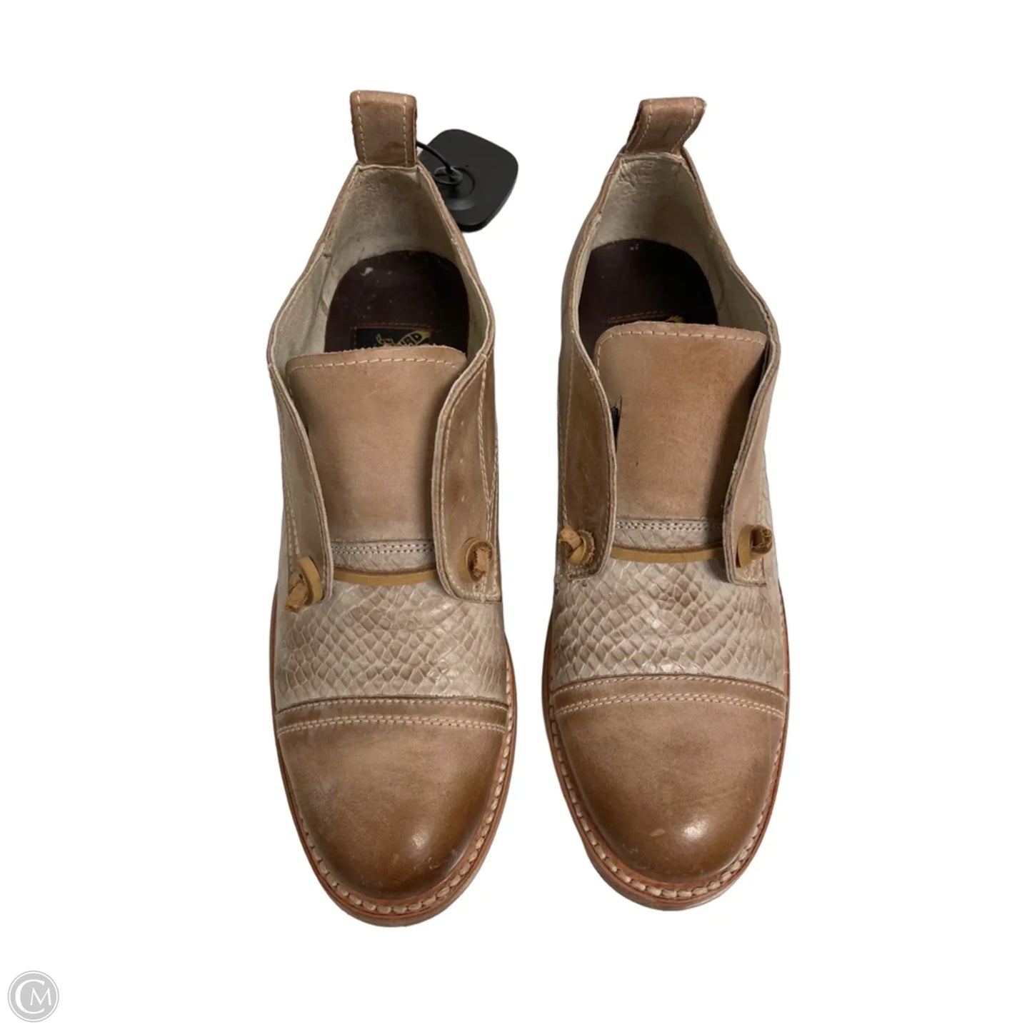 Shoes Flats By Freebird In Cream, Size: 8