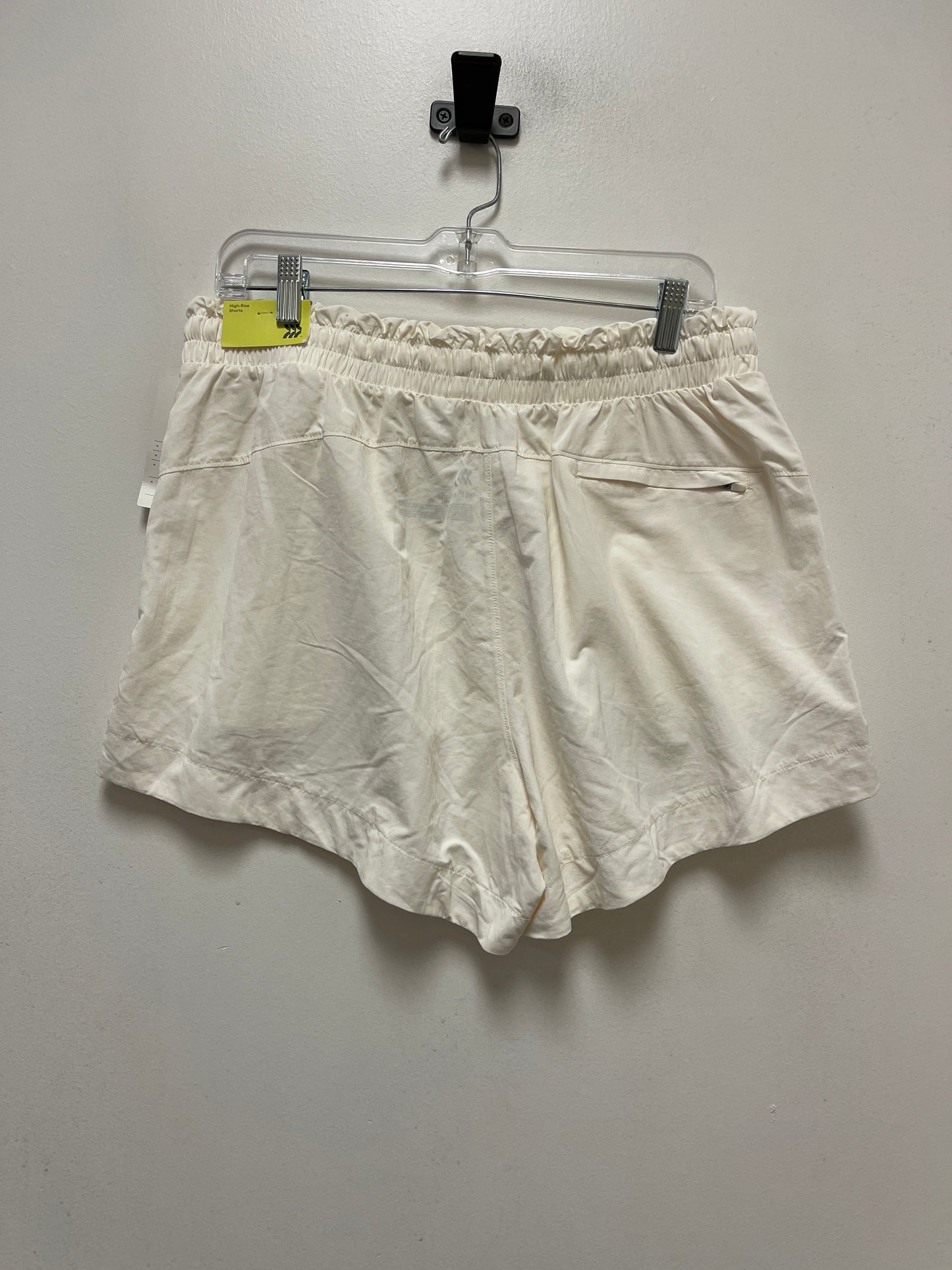 Cream Athletic Shorts All In Motion, Size L