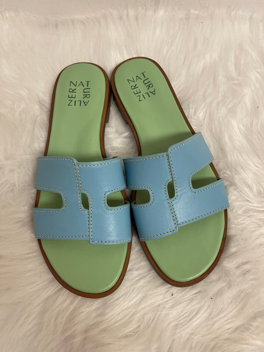 Blue & Green Sandals Flats Naturalizer, Size 8