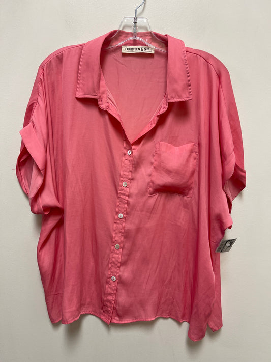 Blouse Short Sleeve By Clothes Mentor In Pink, Size: S