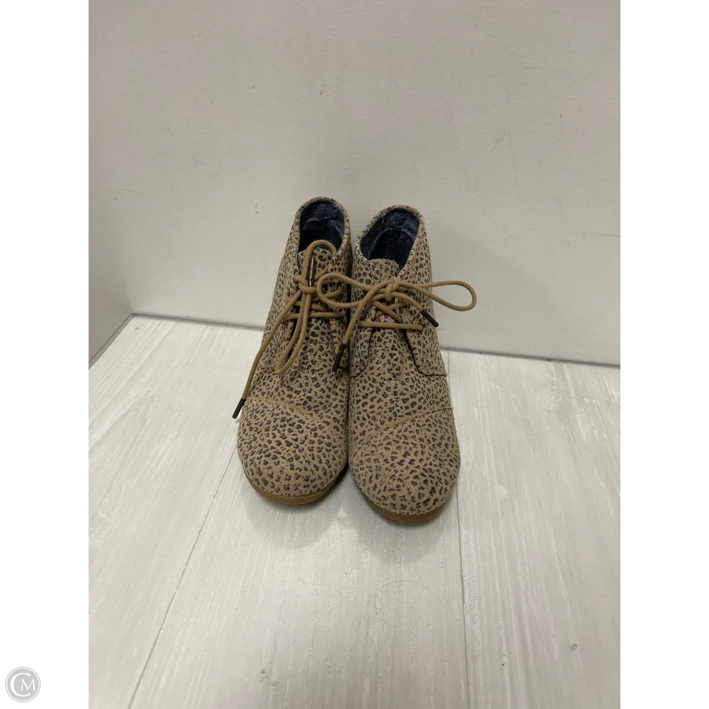 Shoes Heels Wedge By Toms In Animal Print, Size: 7