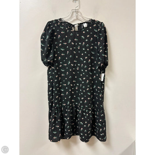 Dress Casual Short By Divided In Black & Pink, Size: M