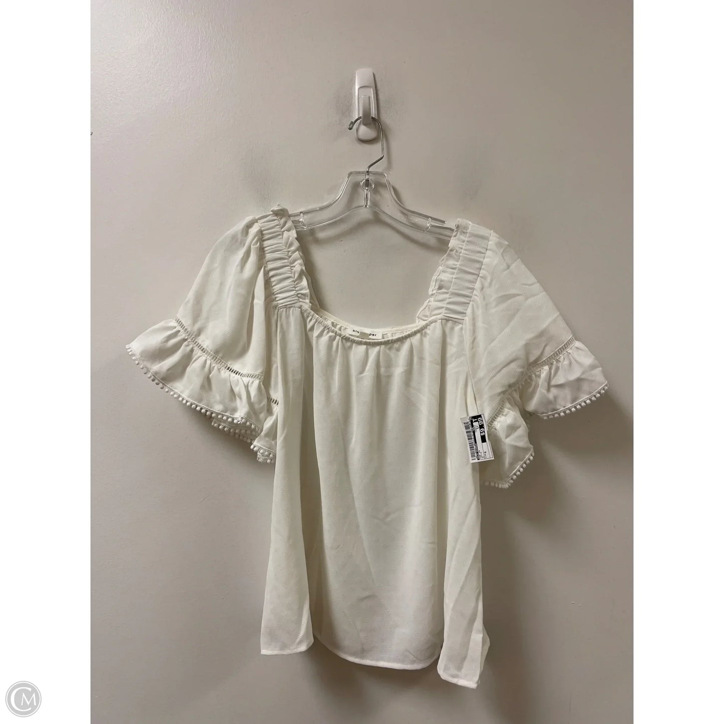 Top Short Sleeve By Blu Pepper In White, Size: M