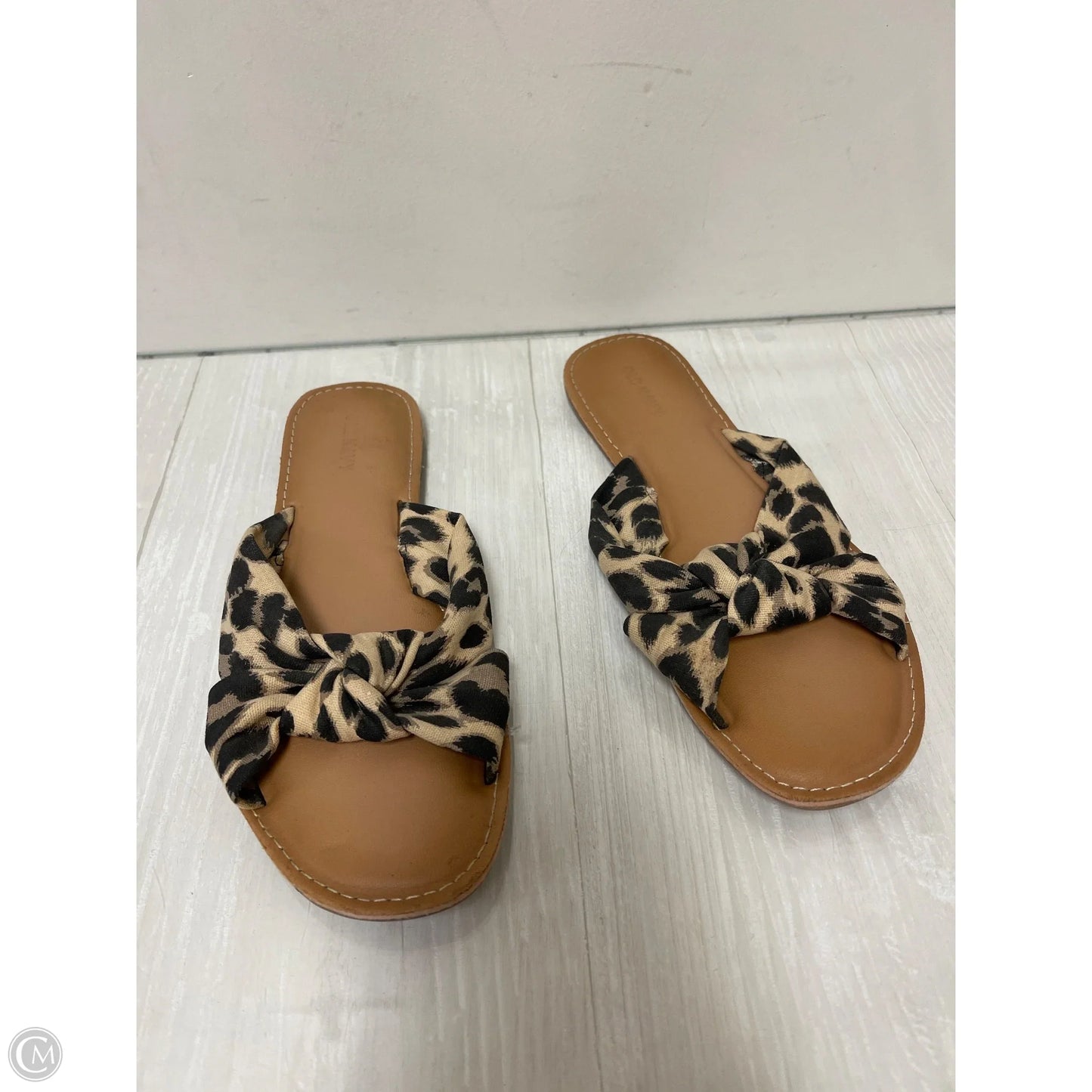 Sandals Flats By Old Navy In Animal Print, Size: 8