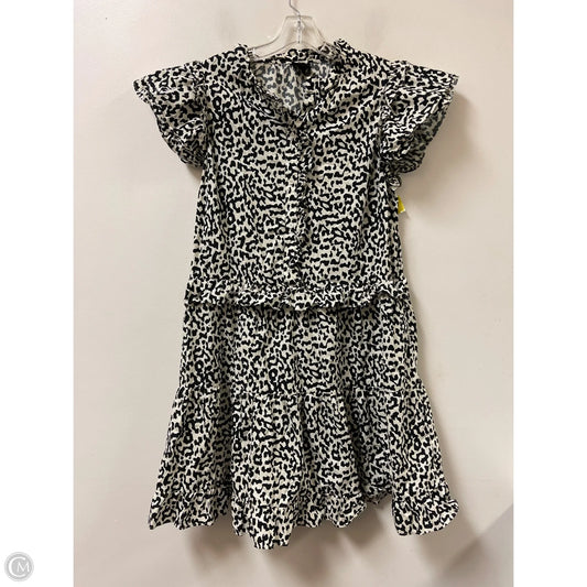 Dress Casual Short By Who What Wear In Black & White, Size: L