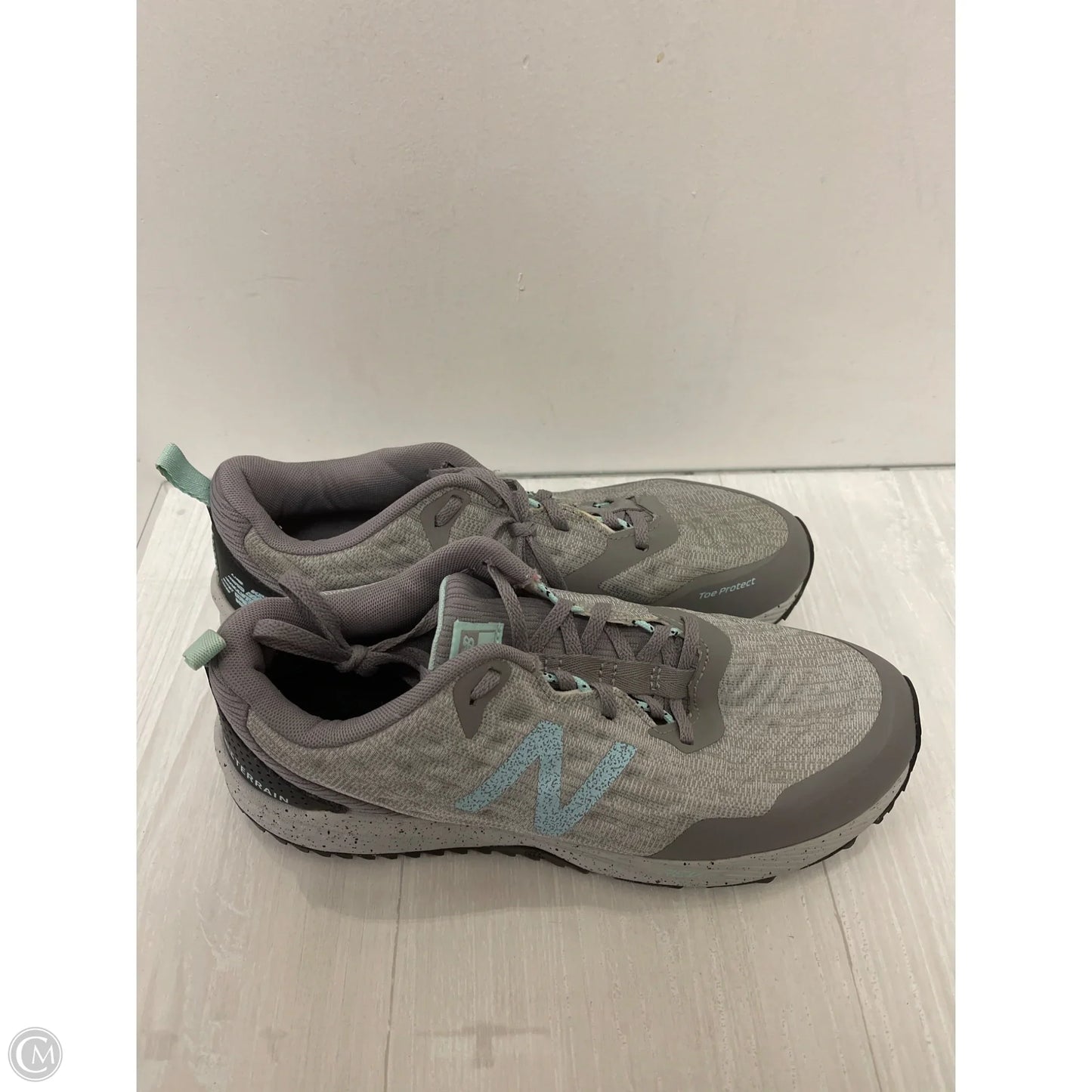 Shoes Athletic By New Balance In Grey, Size: 10