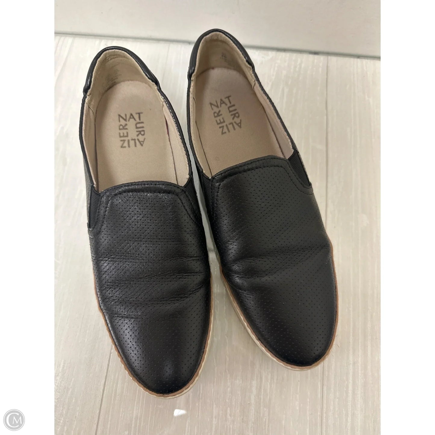 Shoes Flats By Naturalizer In Black, Size: 8