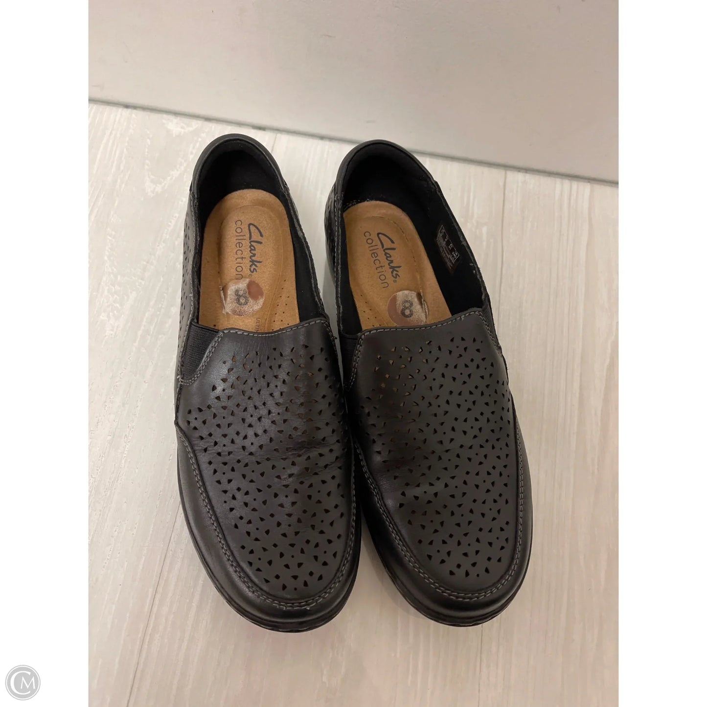 Shoes Flats By Clarks In Black, Size: 8