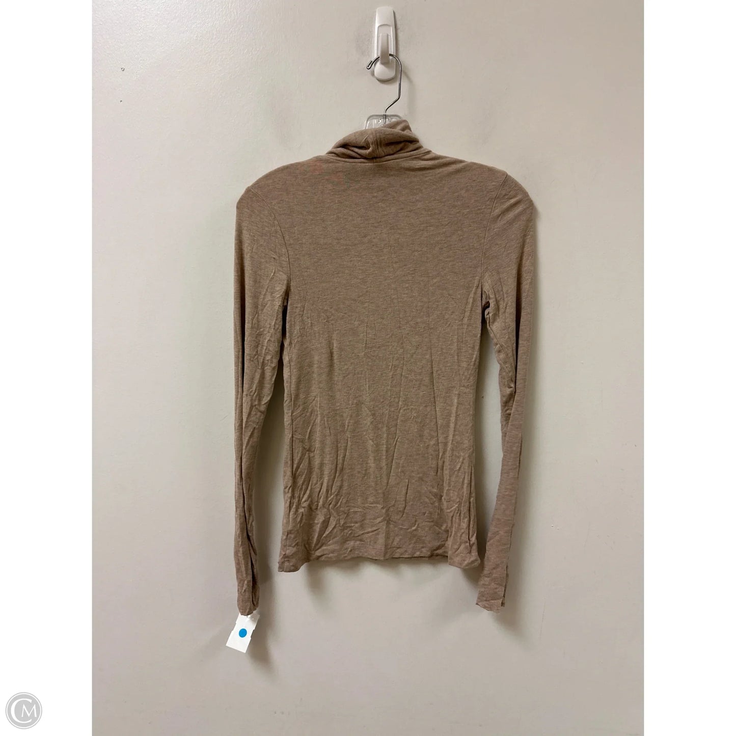 Top Long Sleeve By Universal Thread In Cream, Size: S