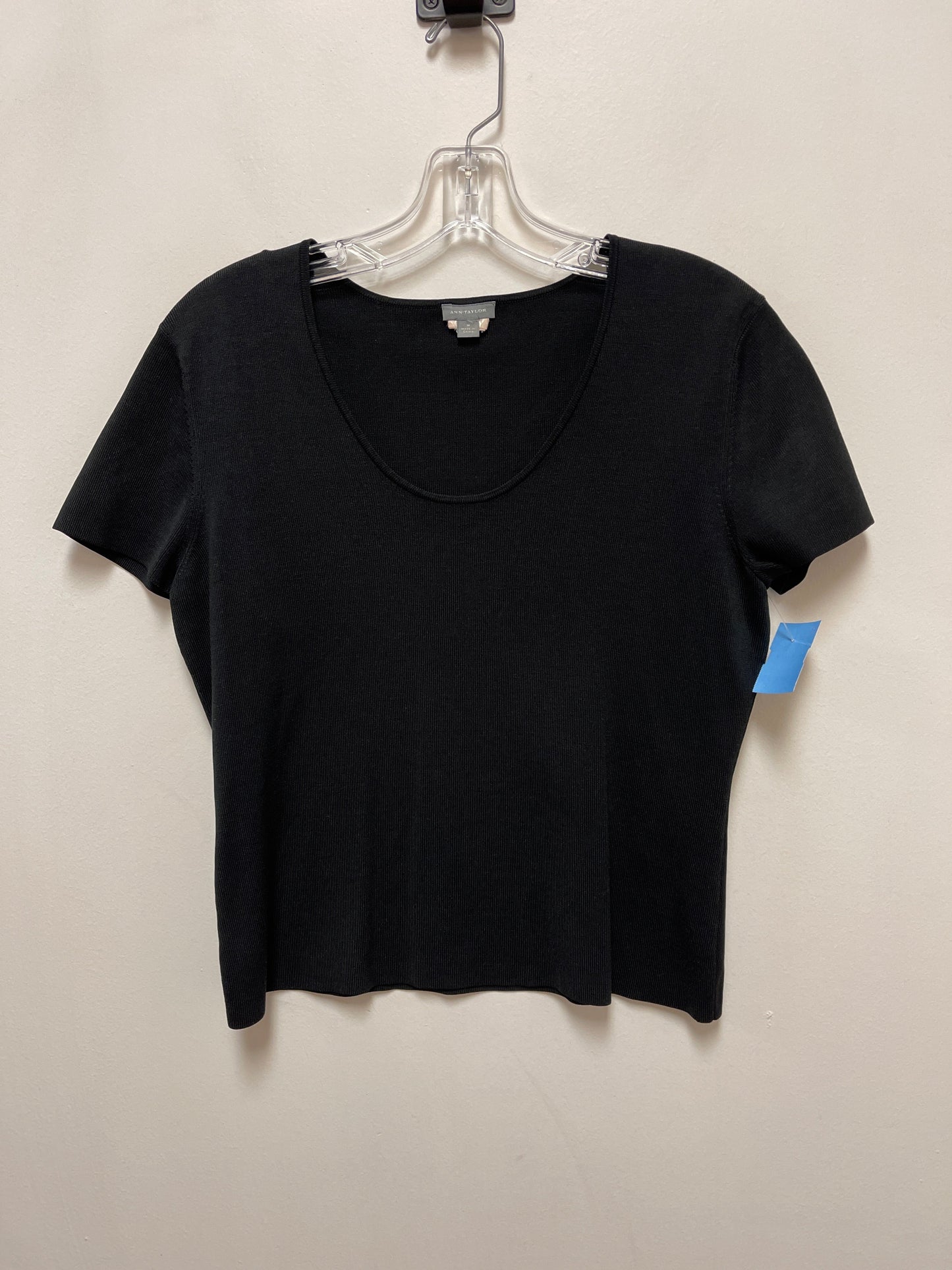 Top Short Sleeve By Ann Taylor In Black, Size: M