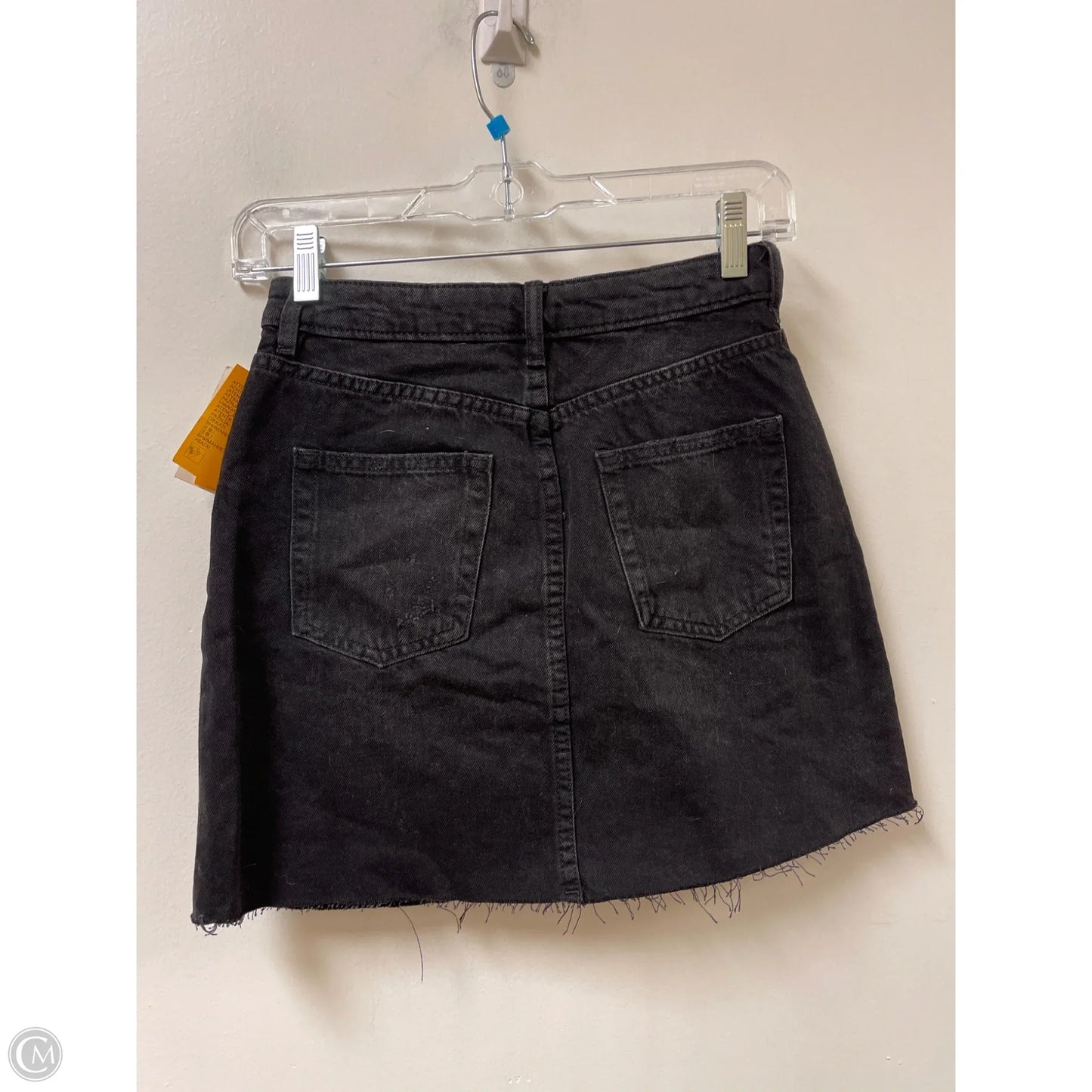 Skirt Midi By Divided In Black, Size: 2