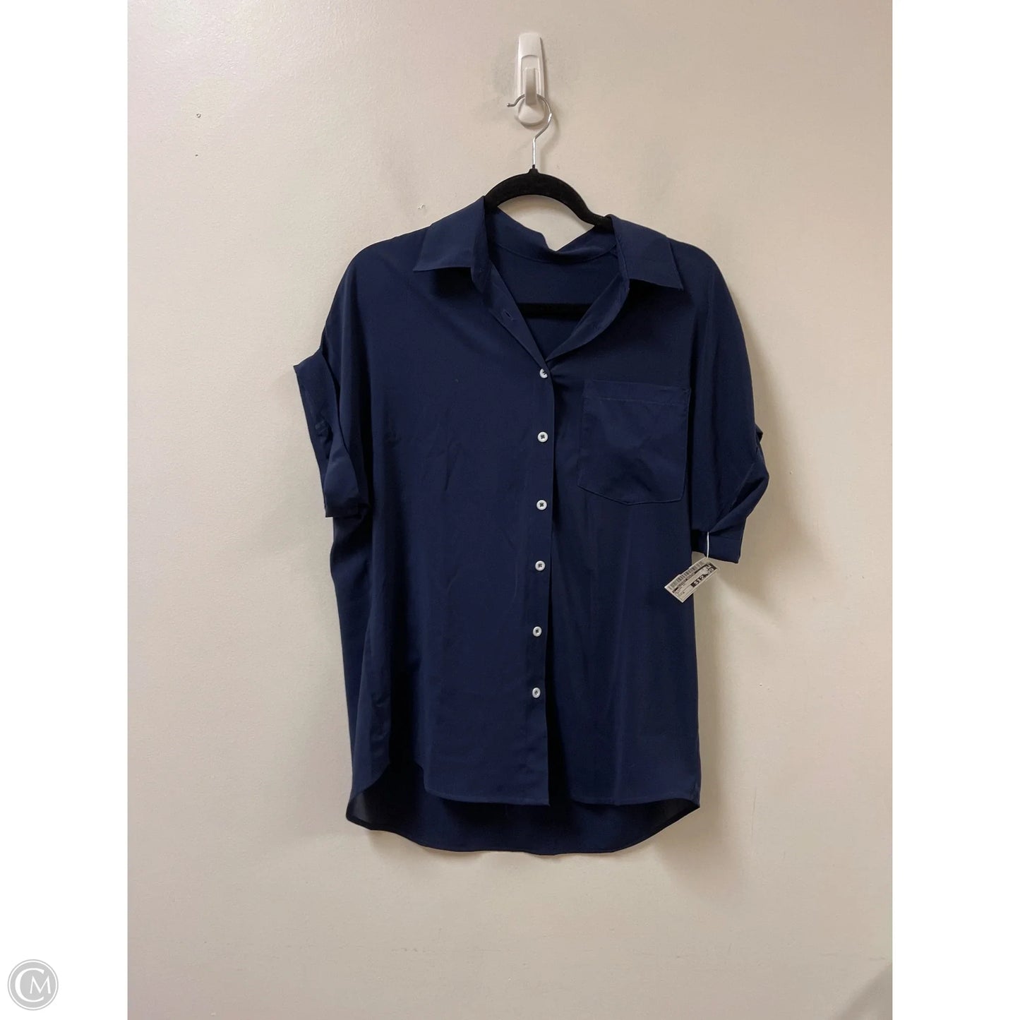Blouse Short Sleeve By Clothes Mentor In Navy, Size: M