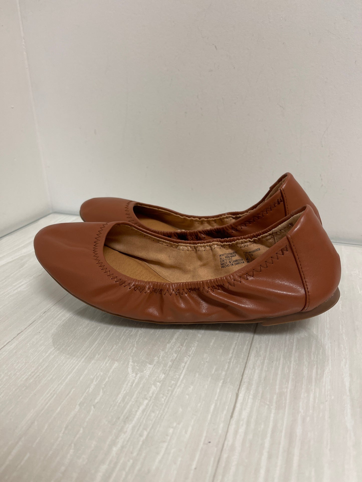 Shoes Flats By Time And Tru In Brown, Size: 8.5