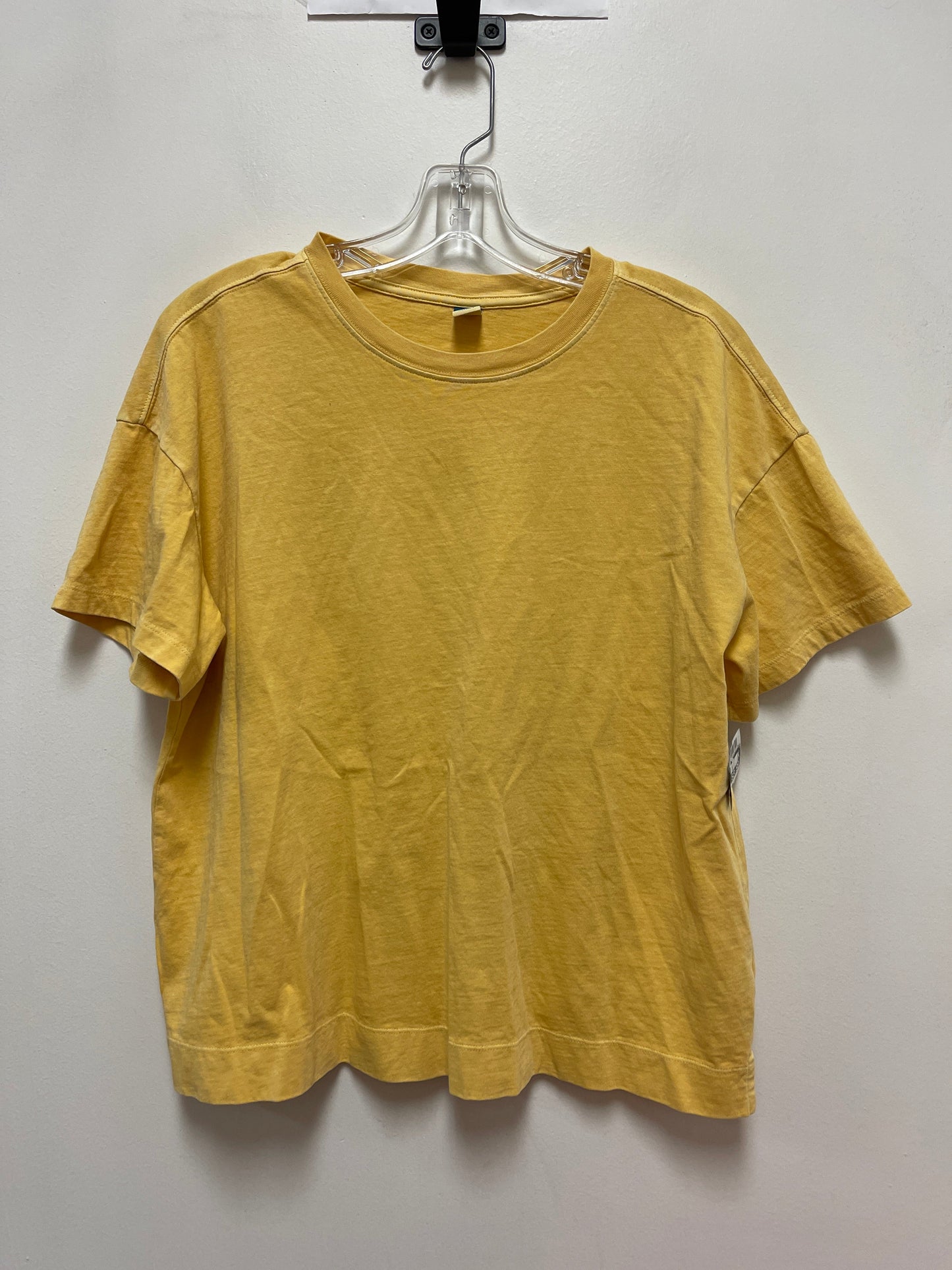 Top Short Sleeve By Old Navy In Yellow, Size: M