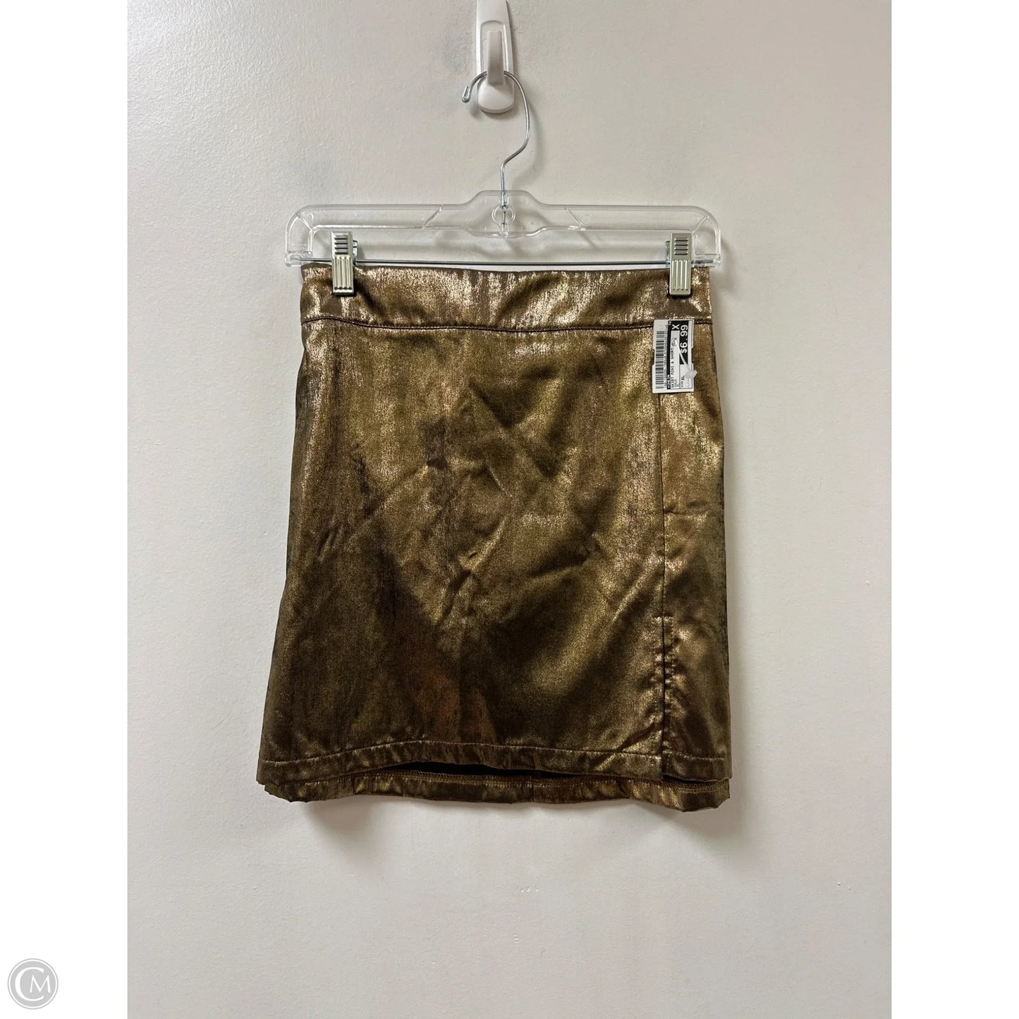 Skirt Mini & Short By Shein In Gold, Size: Xl
