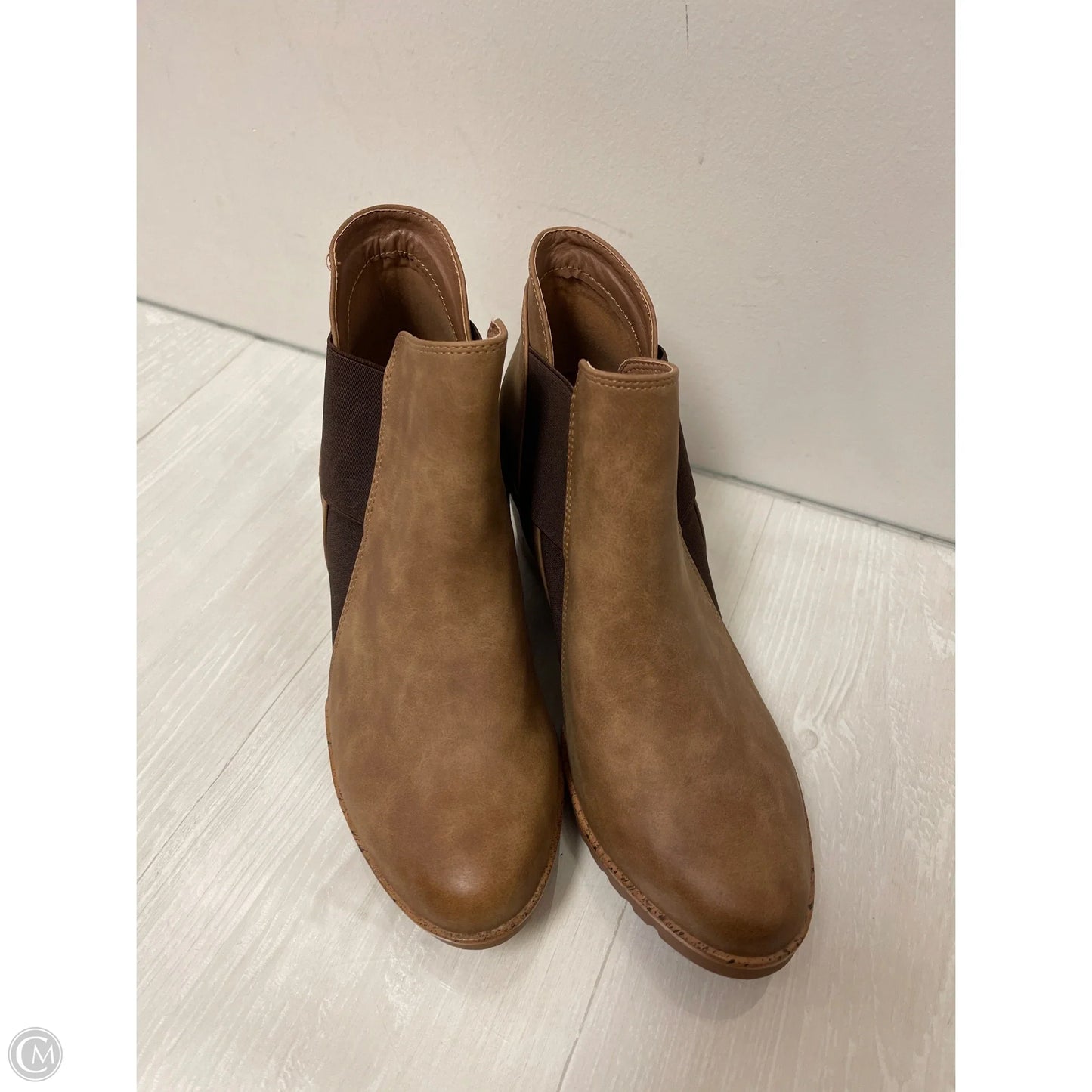 Boots Ankle Heels By Clothes Mentor In Brown, Size: 8.5