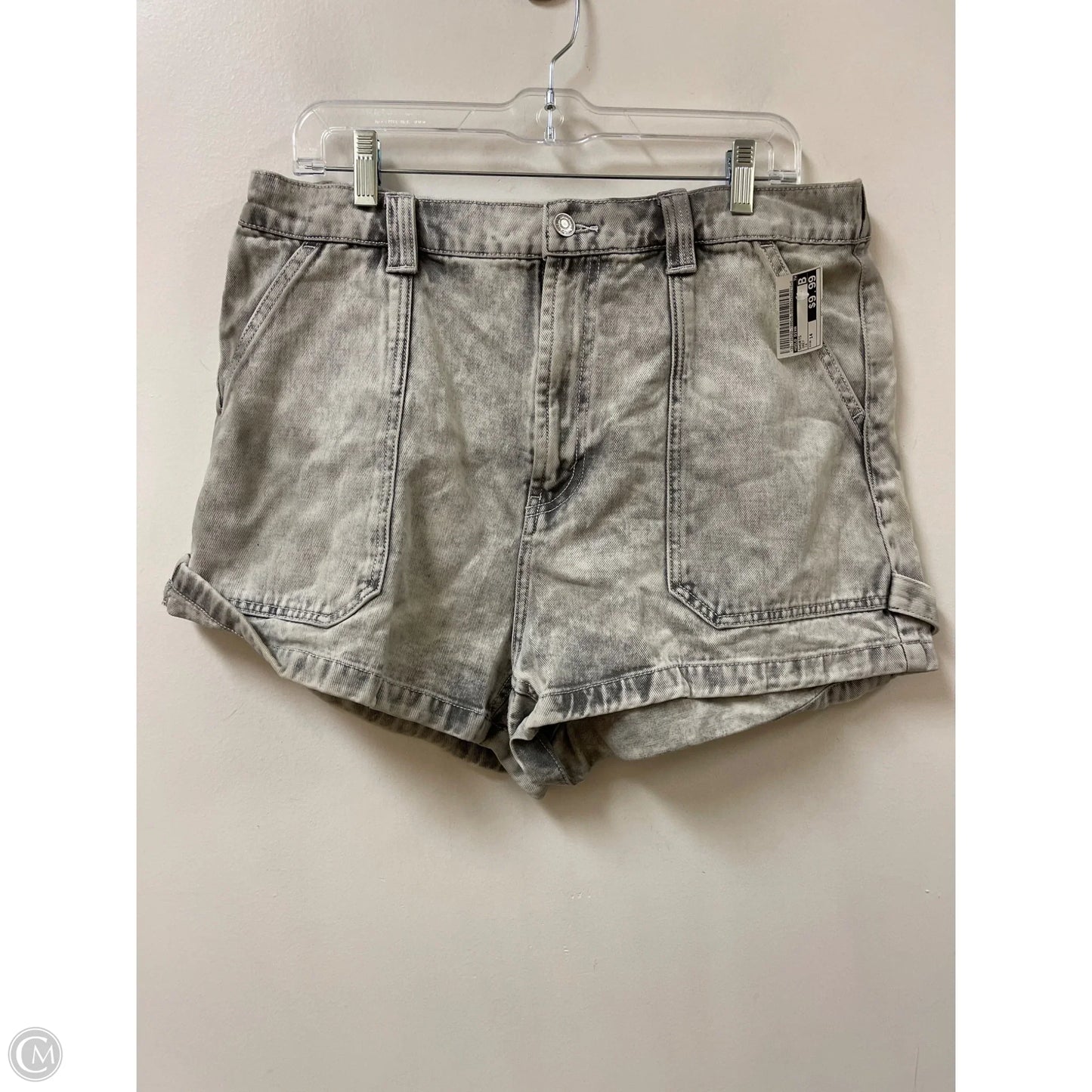 Shorts By Wild Diva In Grey, Size: 14