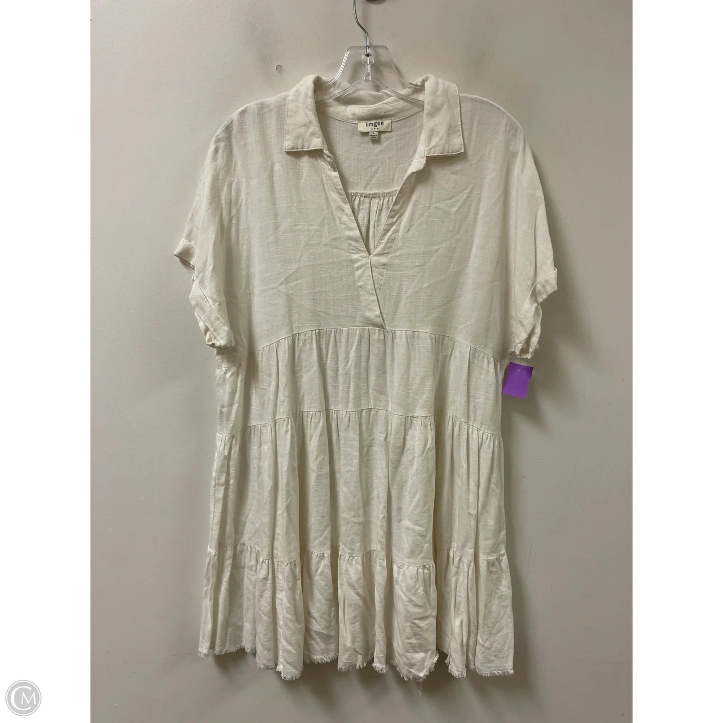 Dress Casual Short By Umgee In White, Size: L