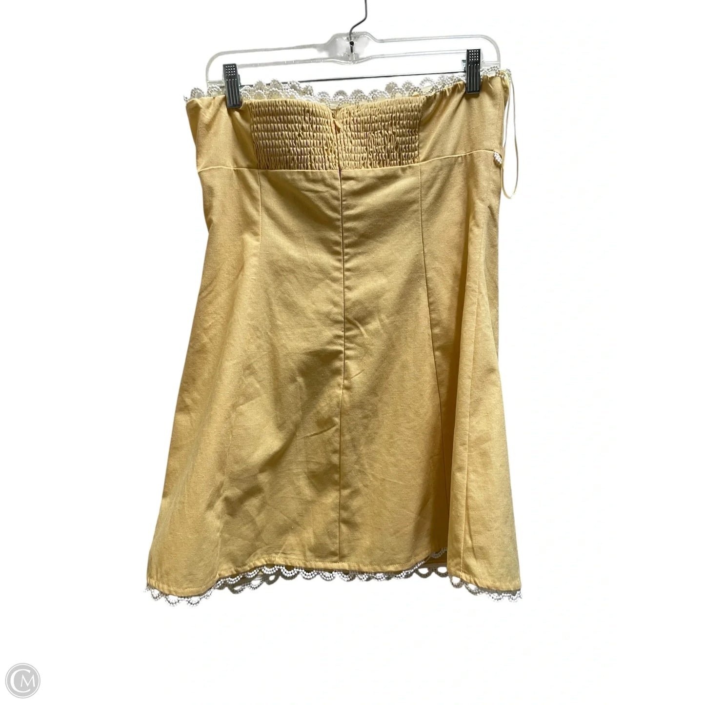 Dress Casual Short By Blue Blush In Yellow, Size: L