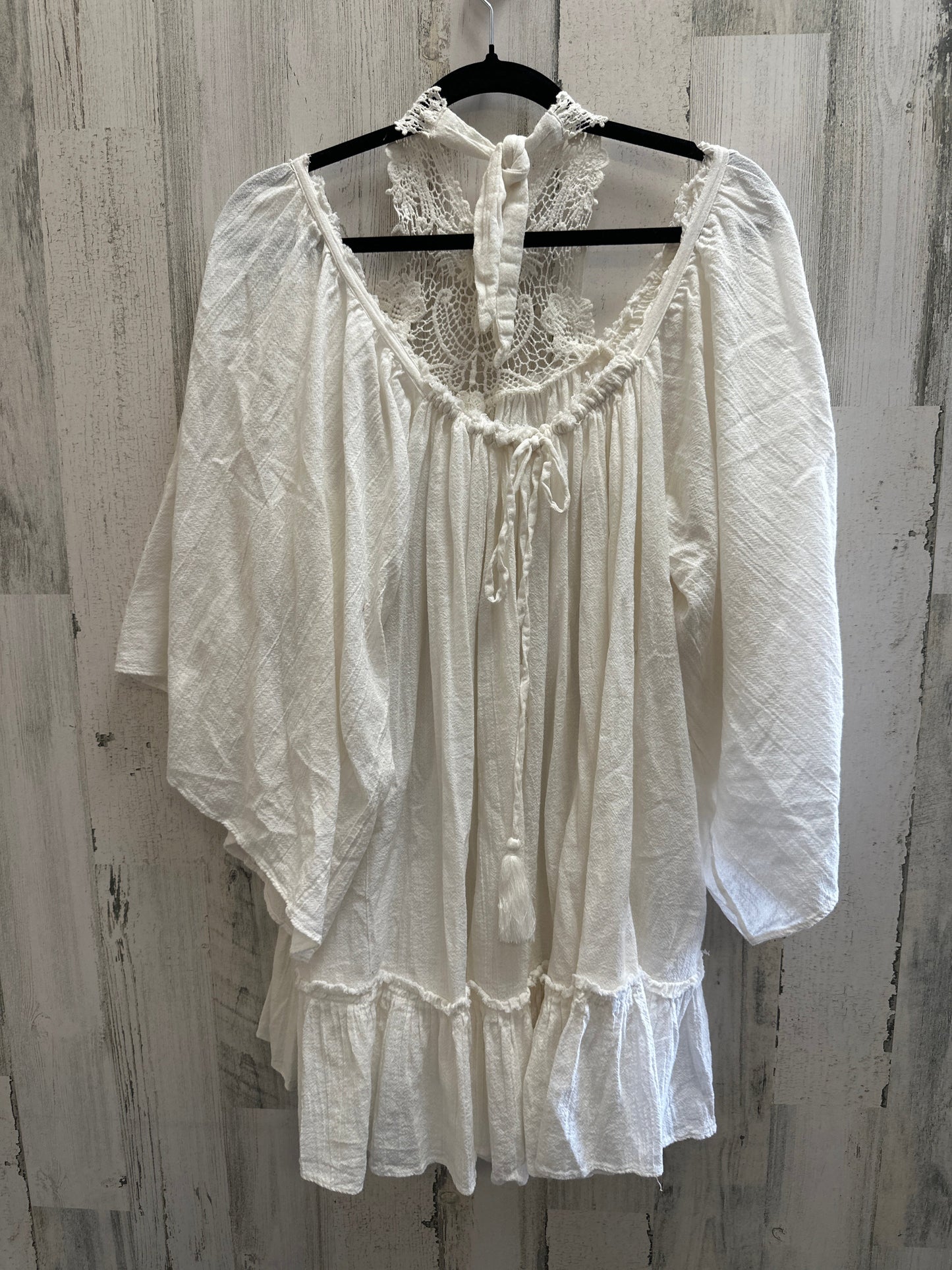 White Top Short Sleeve Free People, Size S