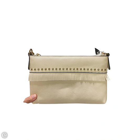 Wristlet Leather By Clothes Mentor, Size: Medium