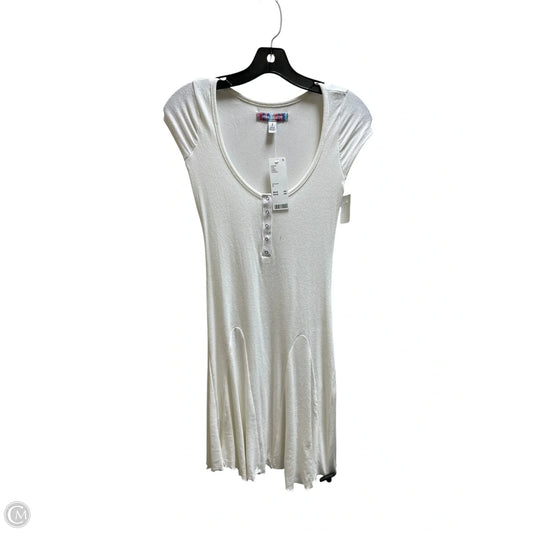 Dress Casual Short By Urban Outfitters In White, Size: S