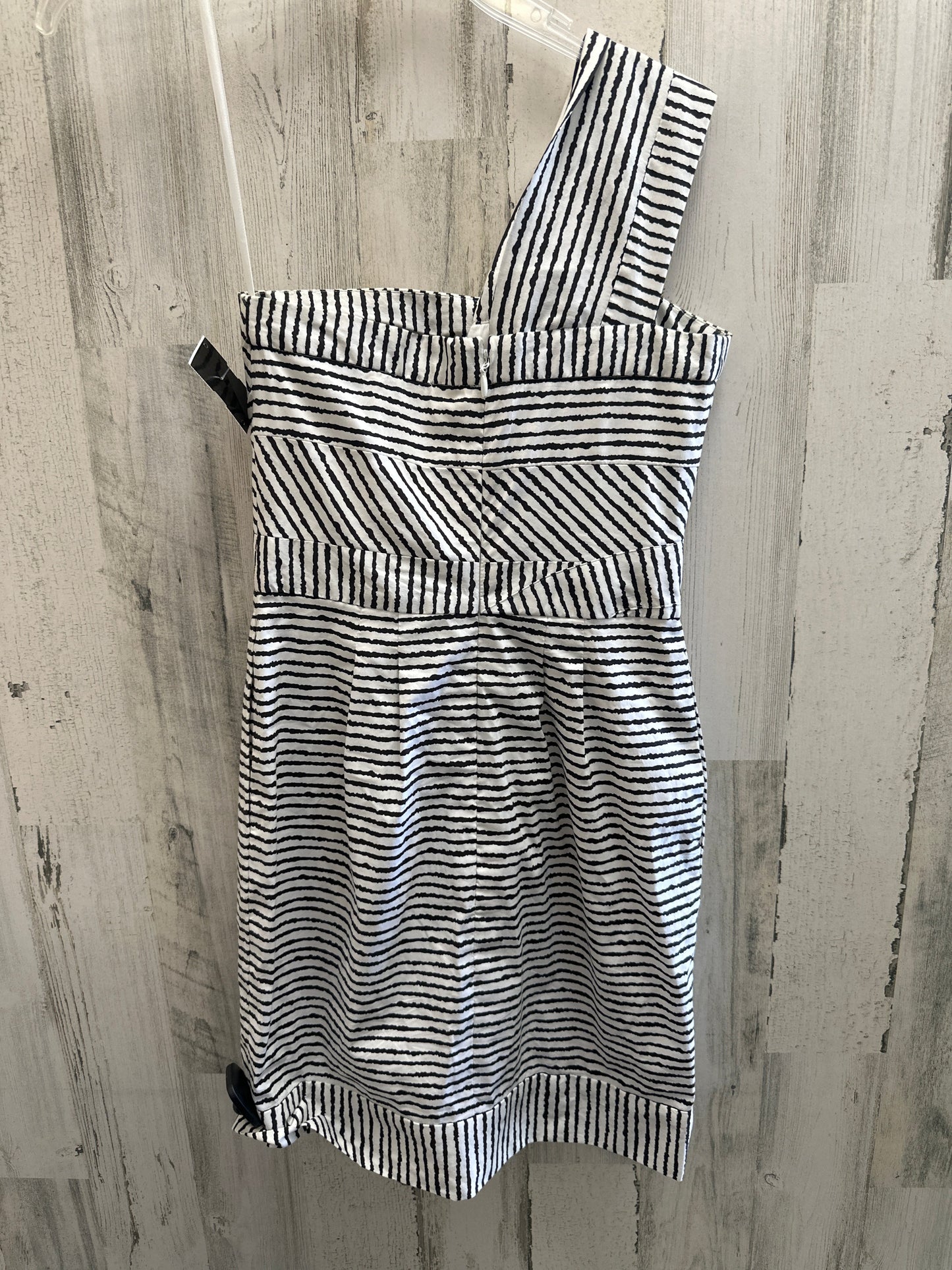 Striped Pattern Dress Casual Midi Bcbgmaxazria, Size 0