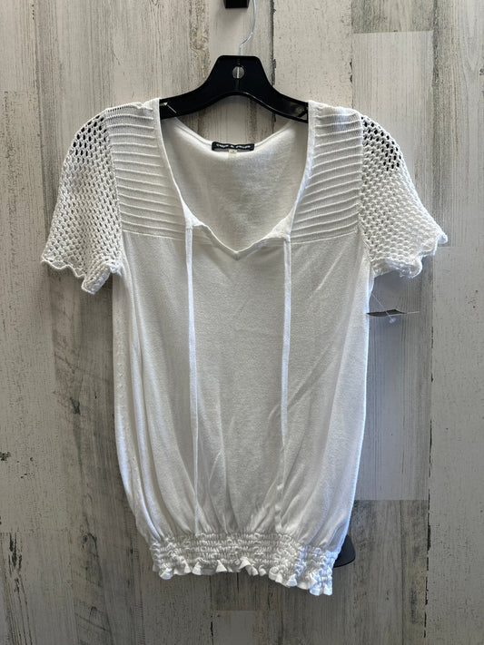 White Top Short Sleeve Cable And Gauge, Size S