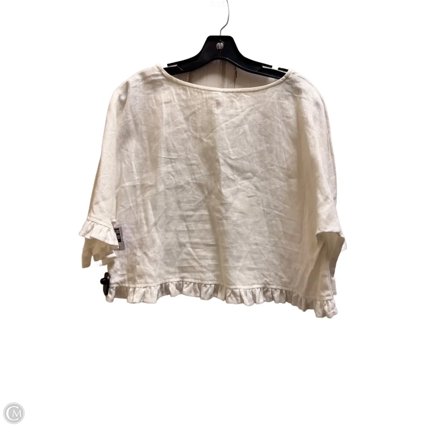 Top Short Sleeve By Clothes Mentor In White, Size: M