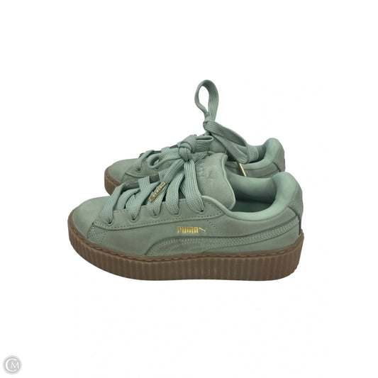 Shoes Sneakers By Puma In Green, Size: 7.5