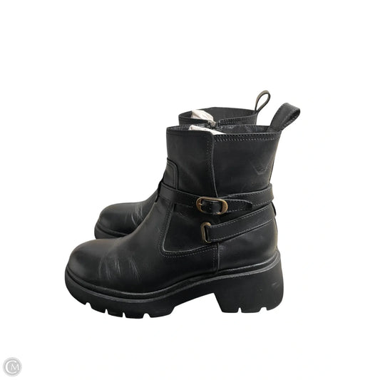 Boots Ankle Flats By Steve Madden In Black, Size: 8