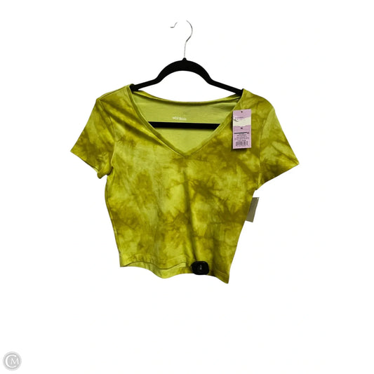 Top Short Sleeve By Wild Fable In Green, Size: M