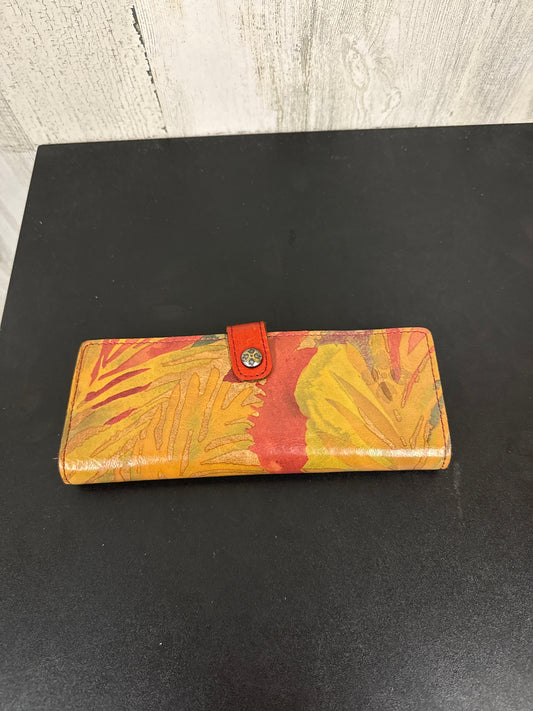 Wallet Designer Patricia Nash, Size Medium