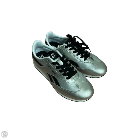 Shoes Athletic By Reebok In Silver, Size: 8
