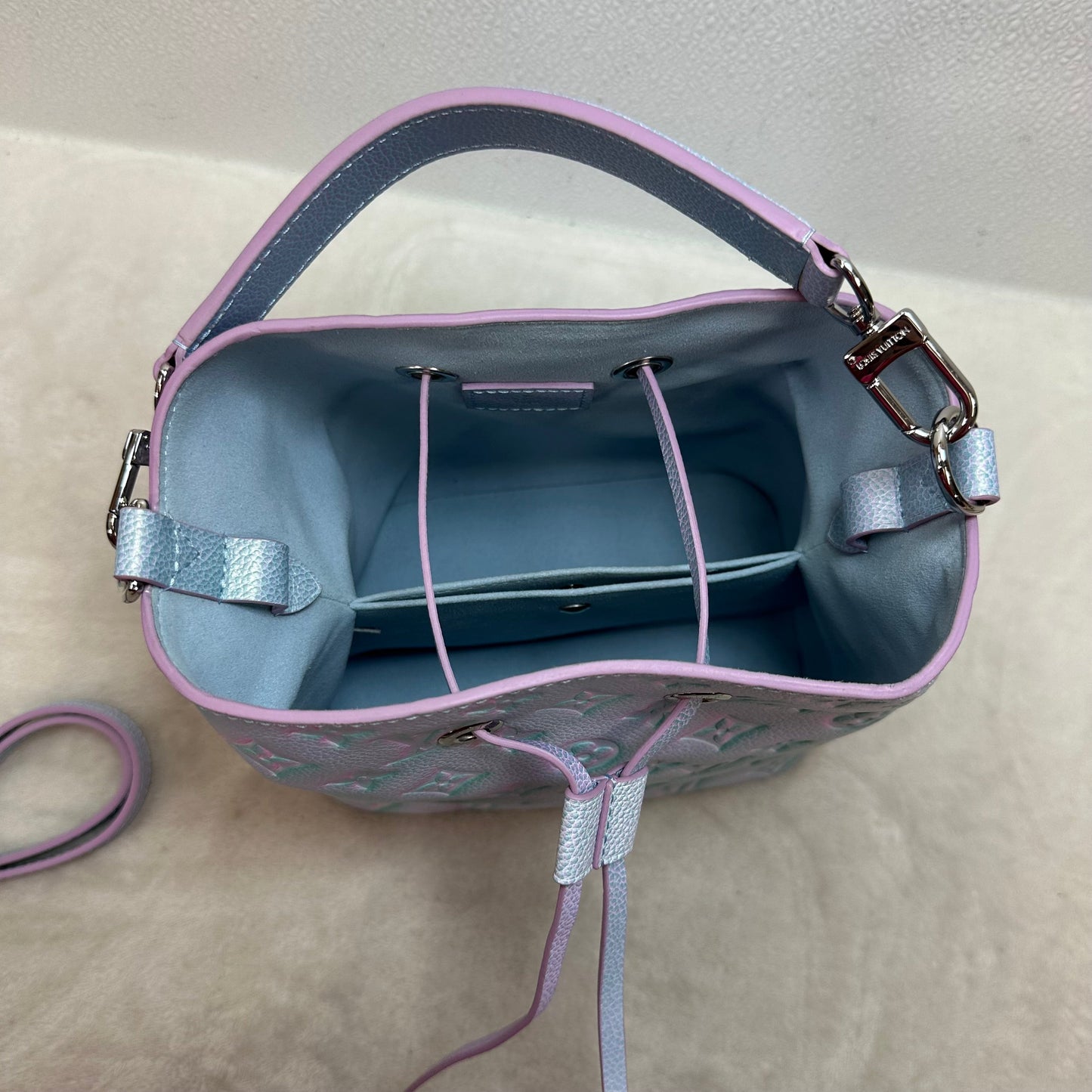 Limited edition NéoNoé BB bucket bag in Lilas Monogram Empreinte Summer Stardust leather Luxury Designer By Louis Vuitton, Size: Small