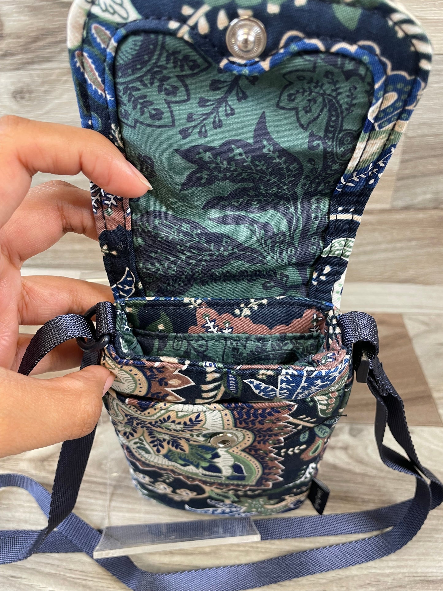 Crossbody By Vera Bradley, Size: Small