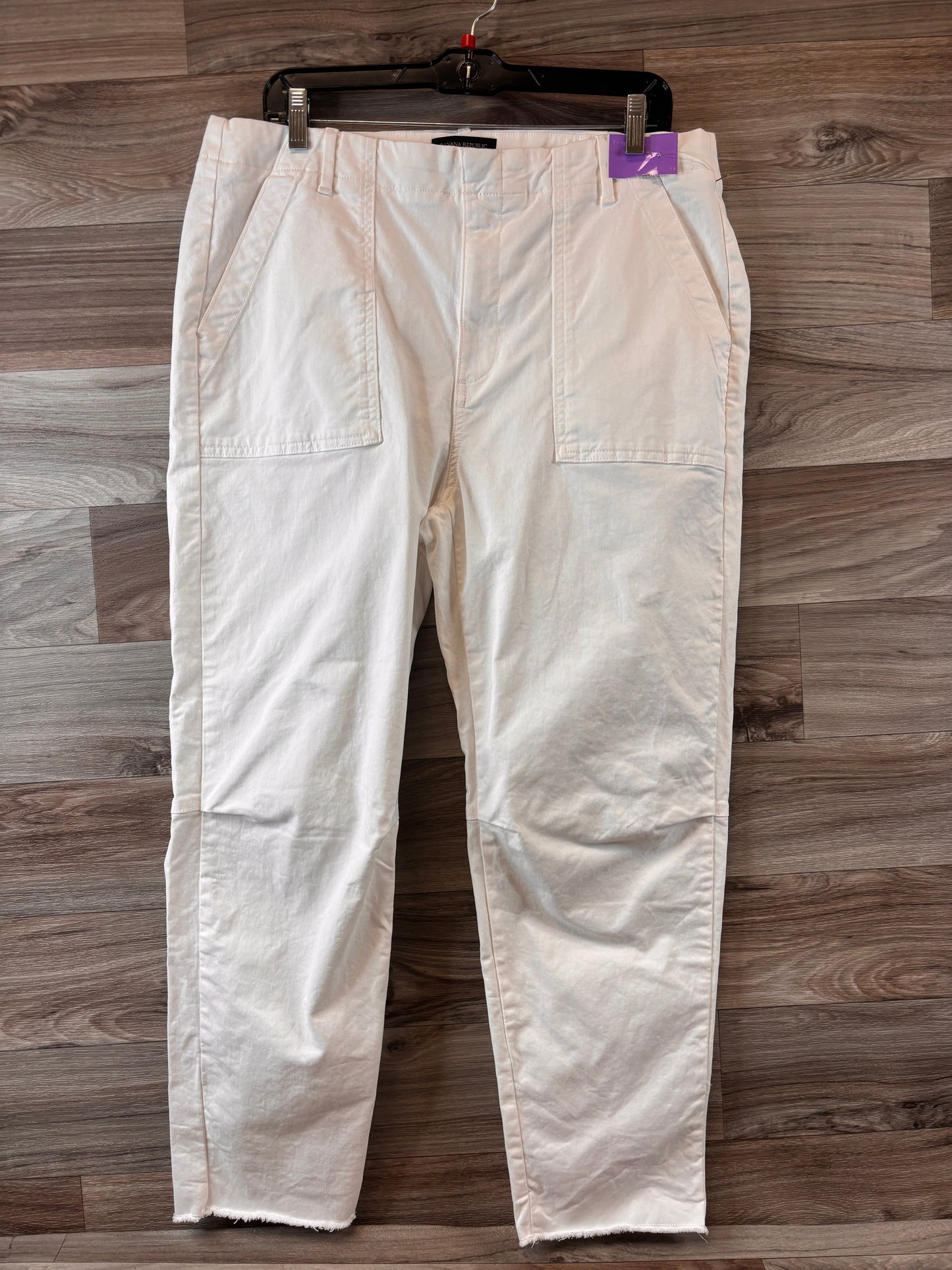 White Pants Chinos & Khakis Banana Republic, Size 14