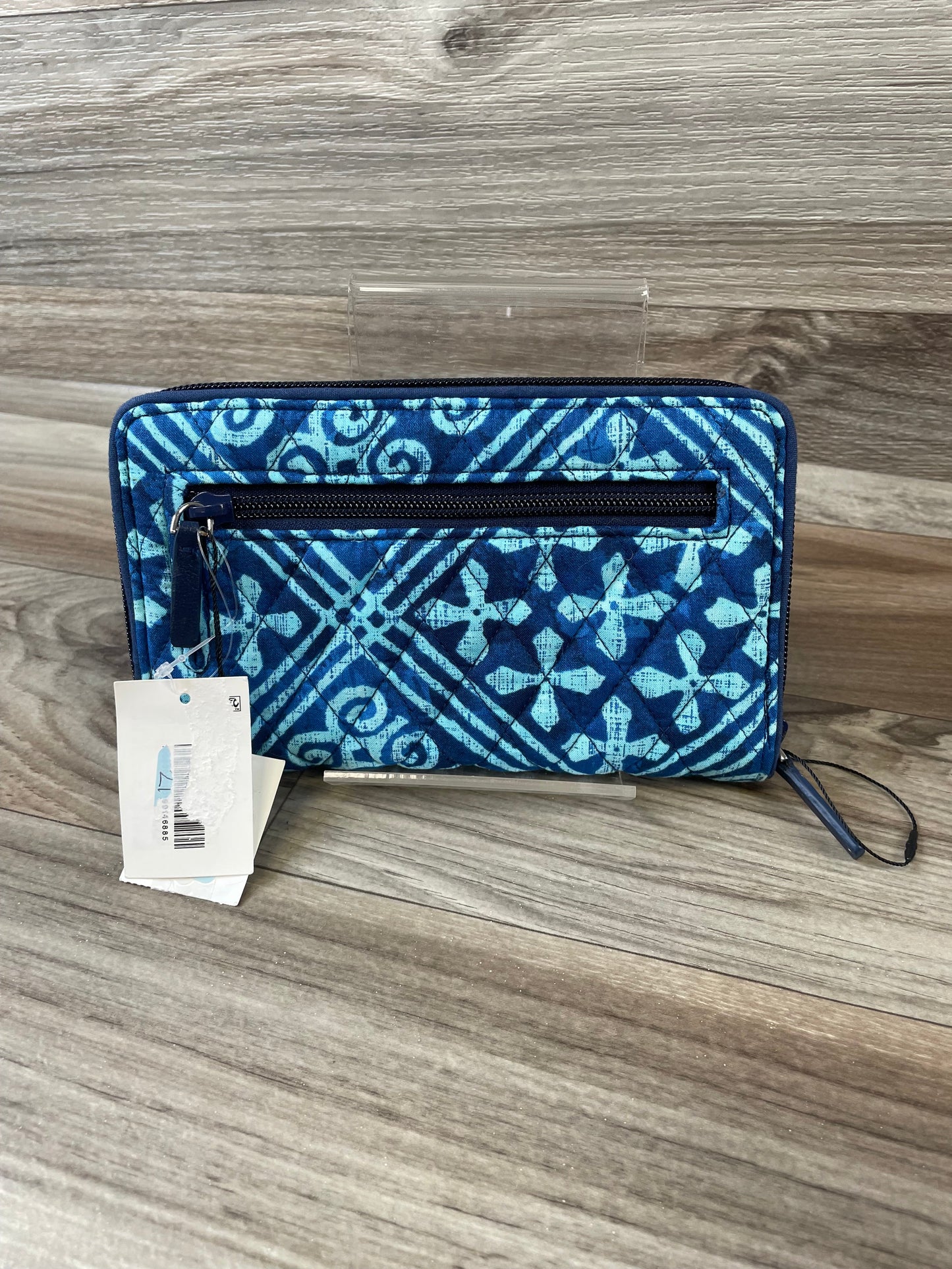 Wallet By Vera Bradley, Size: Large