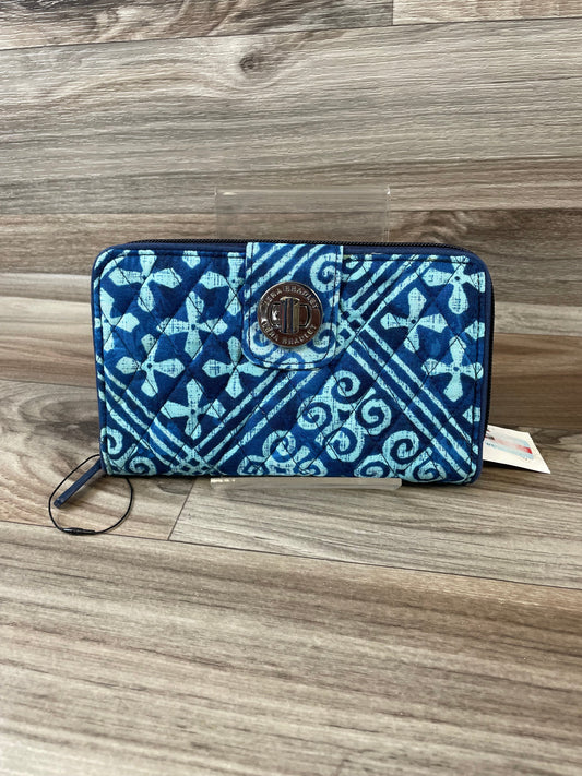 Wallet By Vera Bradley, Size: Large