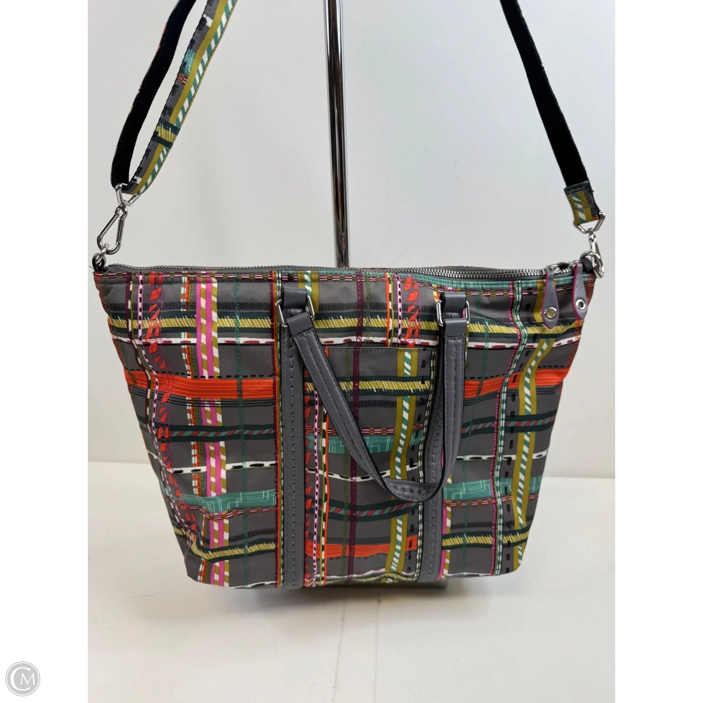 Handbag By Vera Bradley, Size: Medium