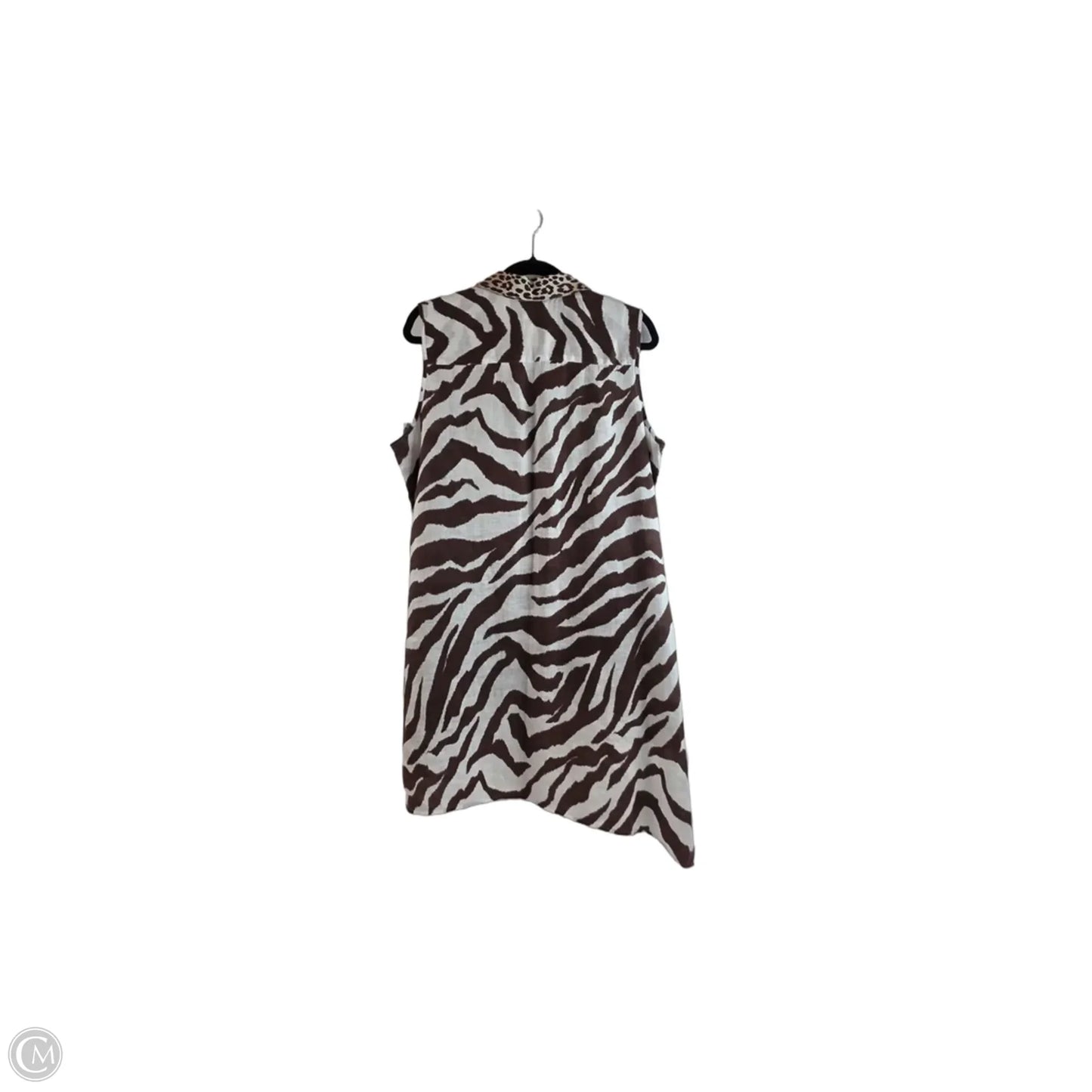 Top Sleeveless By Chicos In Animal Print, Size: L