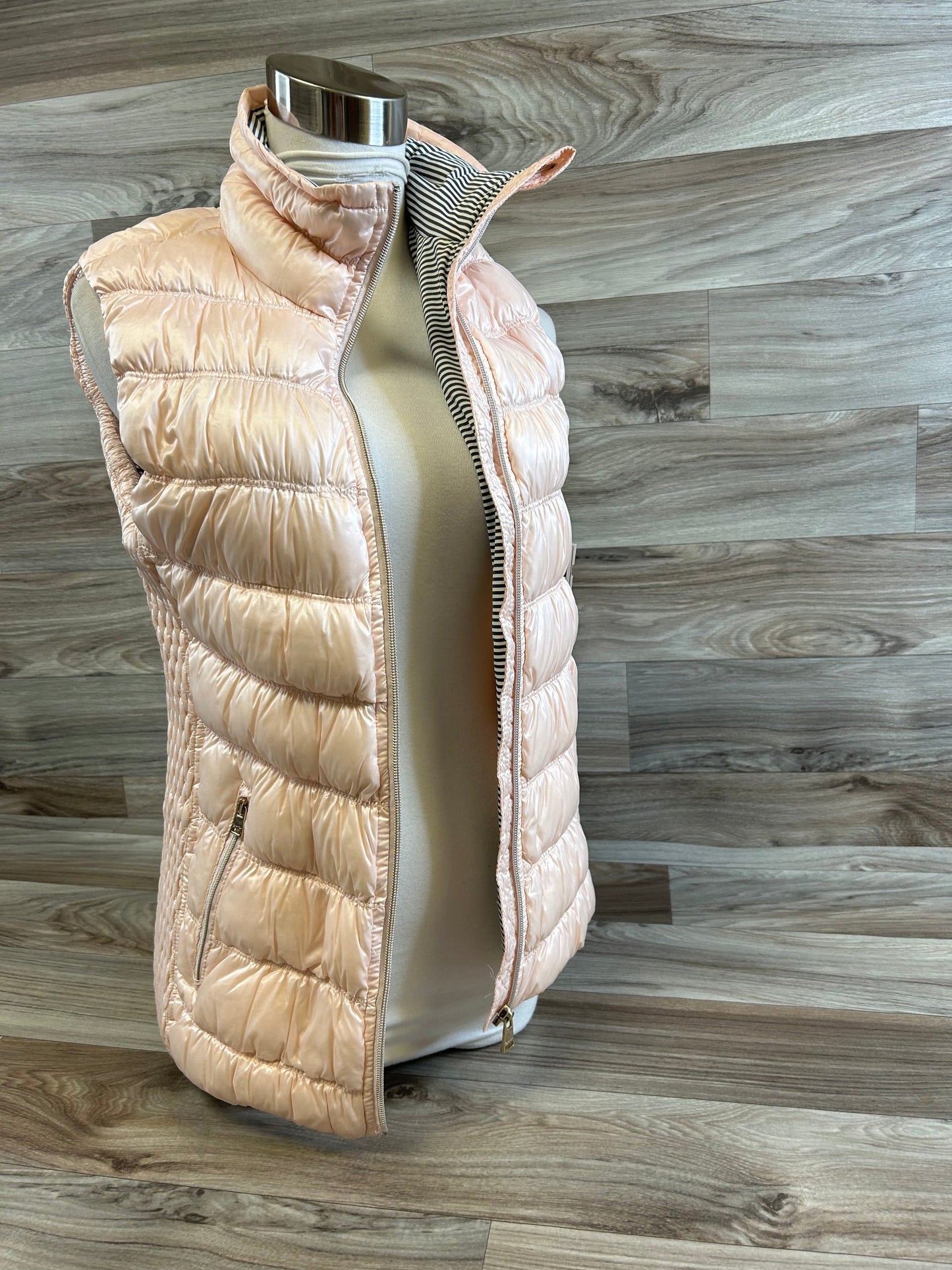 Vest Puffer & Quilted By Calvin Klein Performance In Peach, Size: S