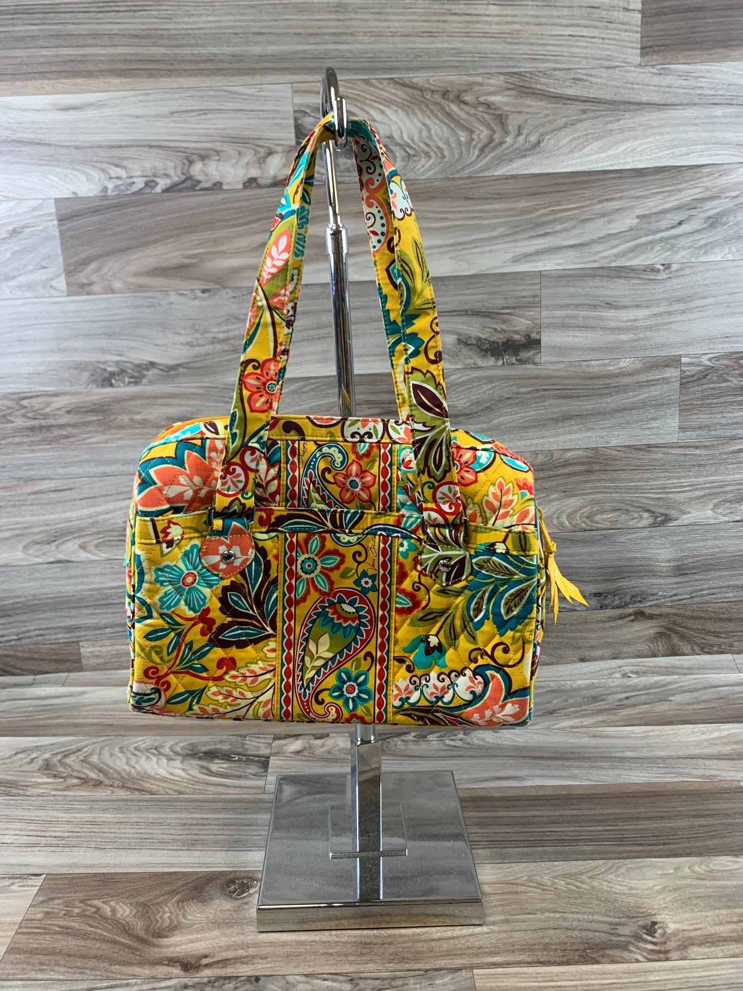 Handbag By Vera Bradley, Size: Medium